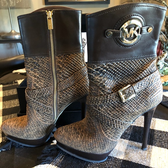 MK Brown Python Embossed Leather Short Boots - Picture 3 of 6
